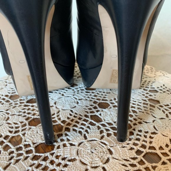 AlDO  black leather platforms heel. - Picture 5 of 7